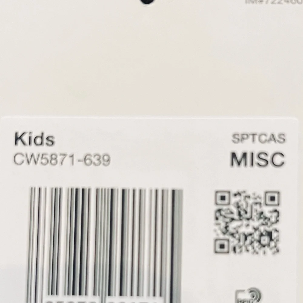 Kids Nike Hat NWT